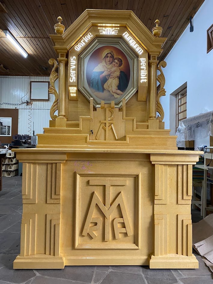 Altar Paroquial Madeira Natural